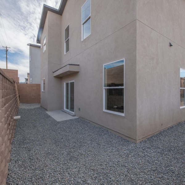 20240104171943712017000000-o