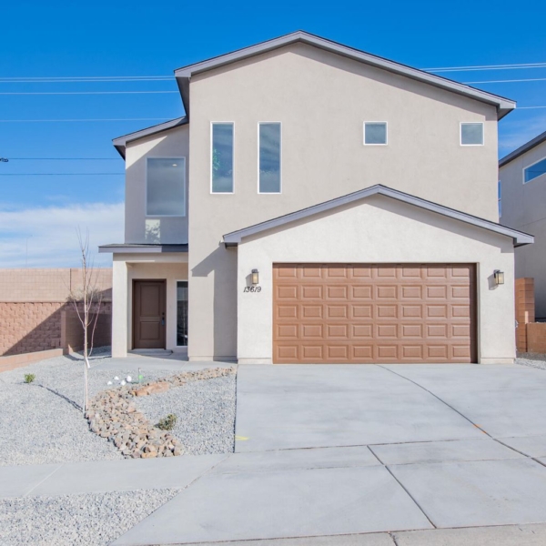 outside-covered-wagon